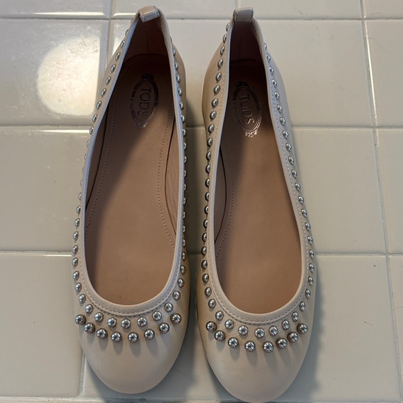 Tod's Shoes - Tod's Cream Studded Women's Loafers
